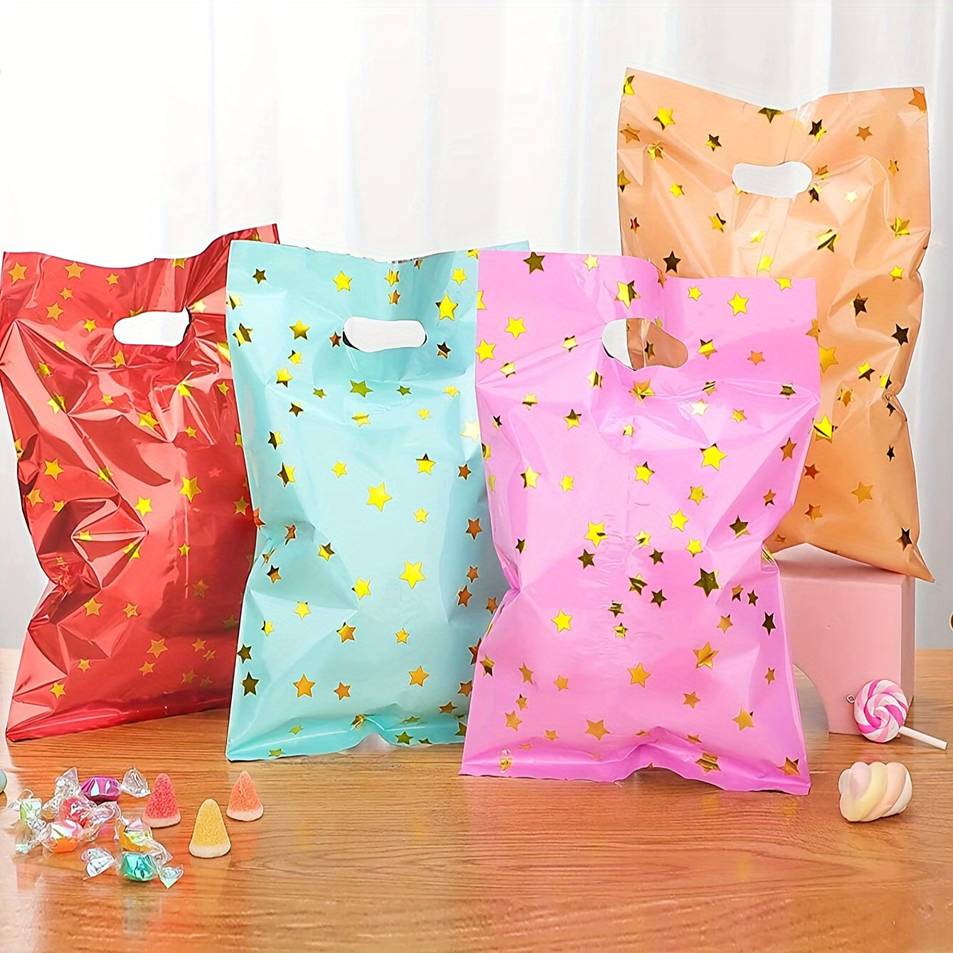 

20pcs, Star-themed Candy Packaging Bags For Birthday Party Return Gifts, Made Of Plastic And Designed As Gift Bags