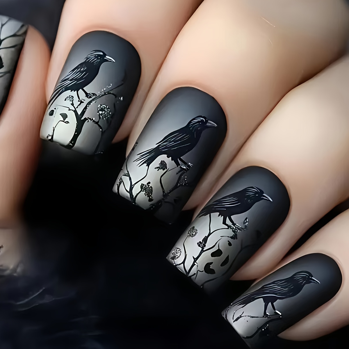 TEMU Faux Ongles 24pcs Gris Foncé Court Halloween Arbre Cool Amovibles Portables Pratiques pour Fêtes Quotidiennes Activités Autocollants pour Ongles