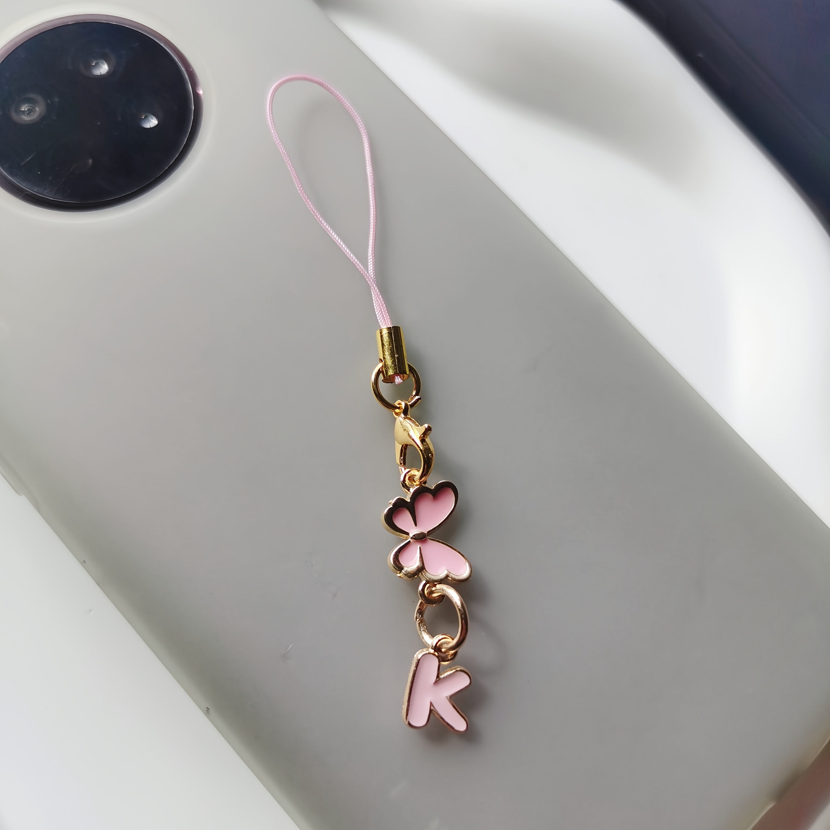 Handy Lanyard Mit Glücksklee – Handschlaufe Als Handy-Anhänger Mit Perlen