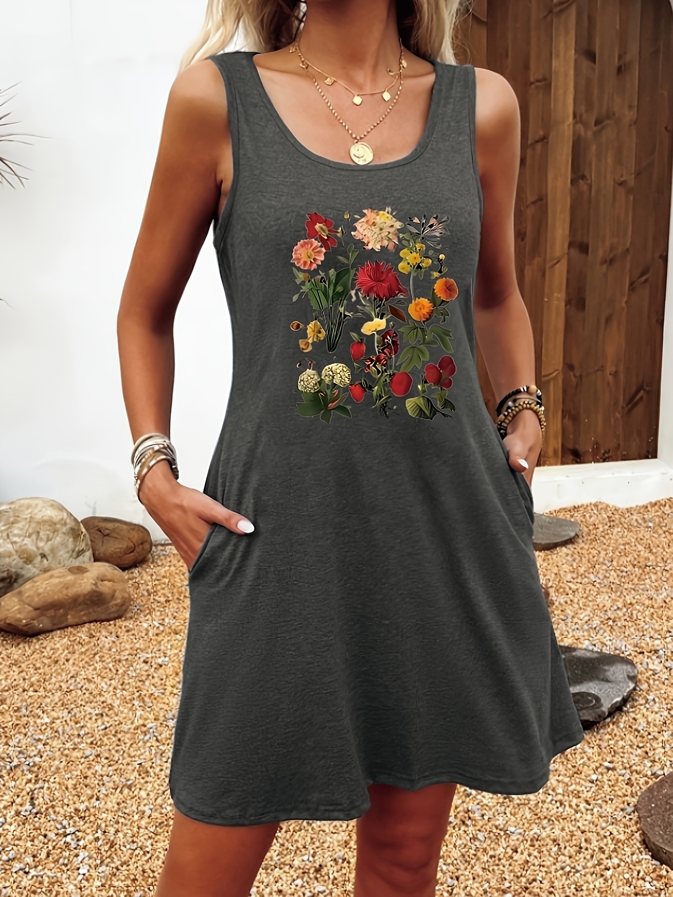 dames bloemenprint mouwloze jurk zwarte tuniek met levendige