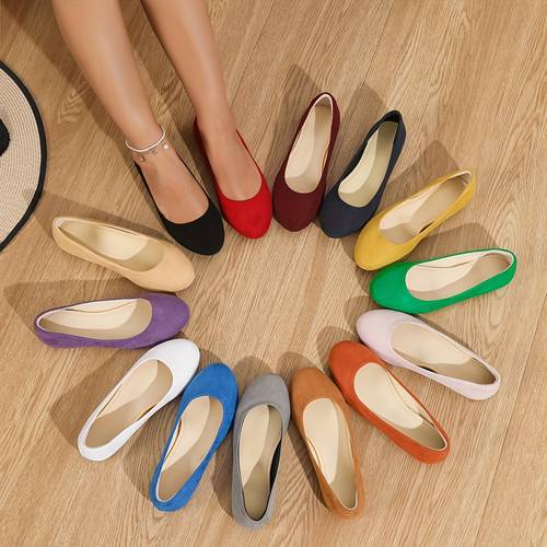 a pair of womens round toe plain flat shoes comfortable and simple suitable for daily wear cost effectiveness in multiple colors