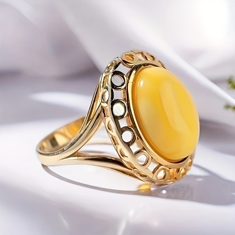 Women's Hollow Oval Resin Fashionable Single Ring