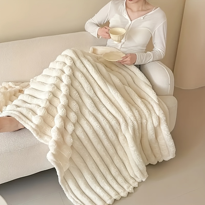TEMU Luxury Artificial Rabbit Fur Blanket - Soft, Warm, Comfortable, Casual Throw Suitable For Sofas, Beds, Offices, And Travel - Multifunctional