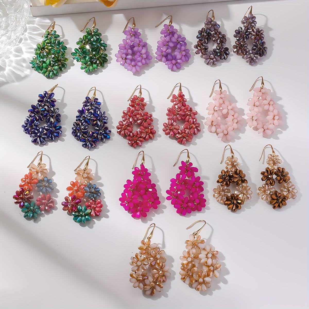 

1 Pair -chic Handcrafted Beaded Floral Drop Earrings - Vintage-inspired Geometric In Vibrant Colors For Women, Ideal For & Vacation, Quirky Earrings