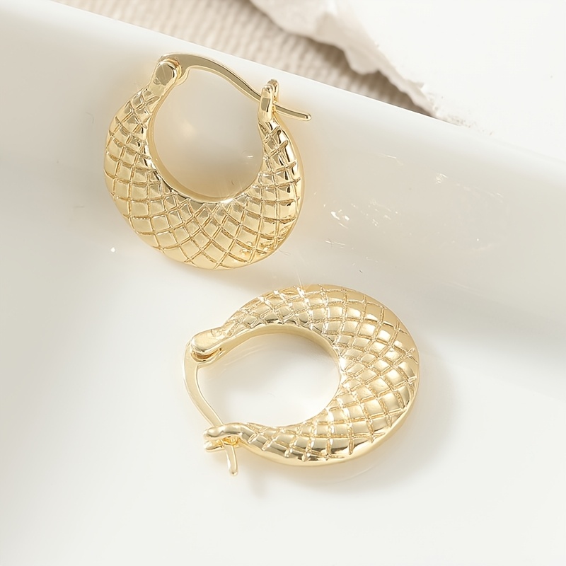 Women's Vintage Copper Golden C Shaped Hoop Earrings