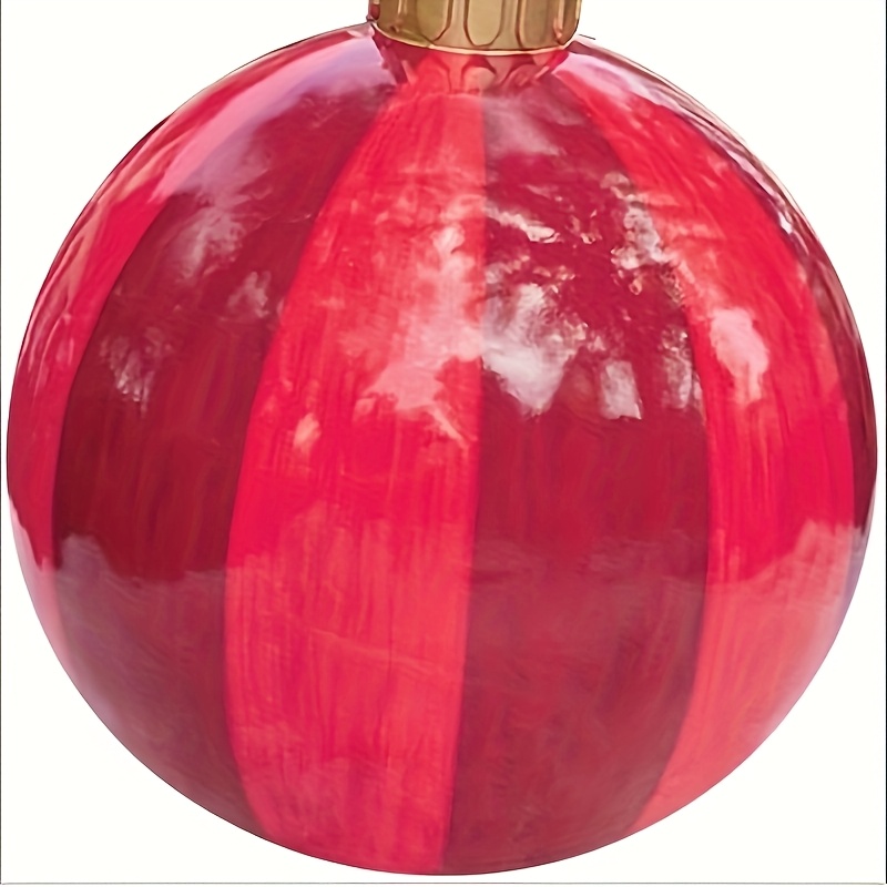Palla di Natale gonfiabile gigante da 23,6 pollici con campana dorata Decorazioni gonfiabili in PVC Ornamenti gonfiabili per albero di Natale cortile prato portico decorazione esterna per vacanze