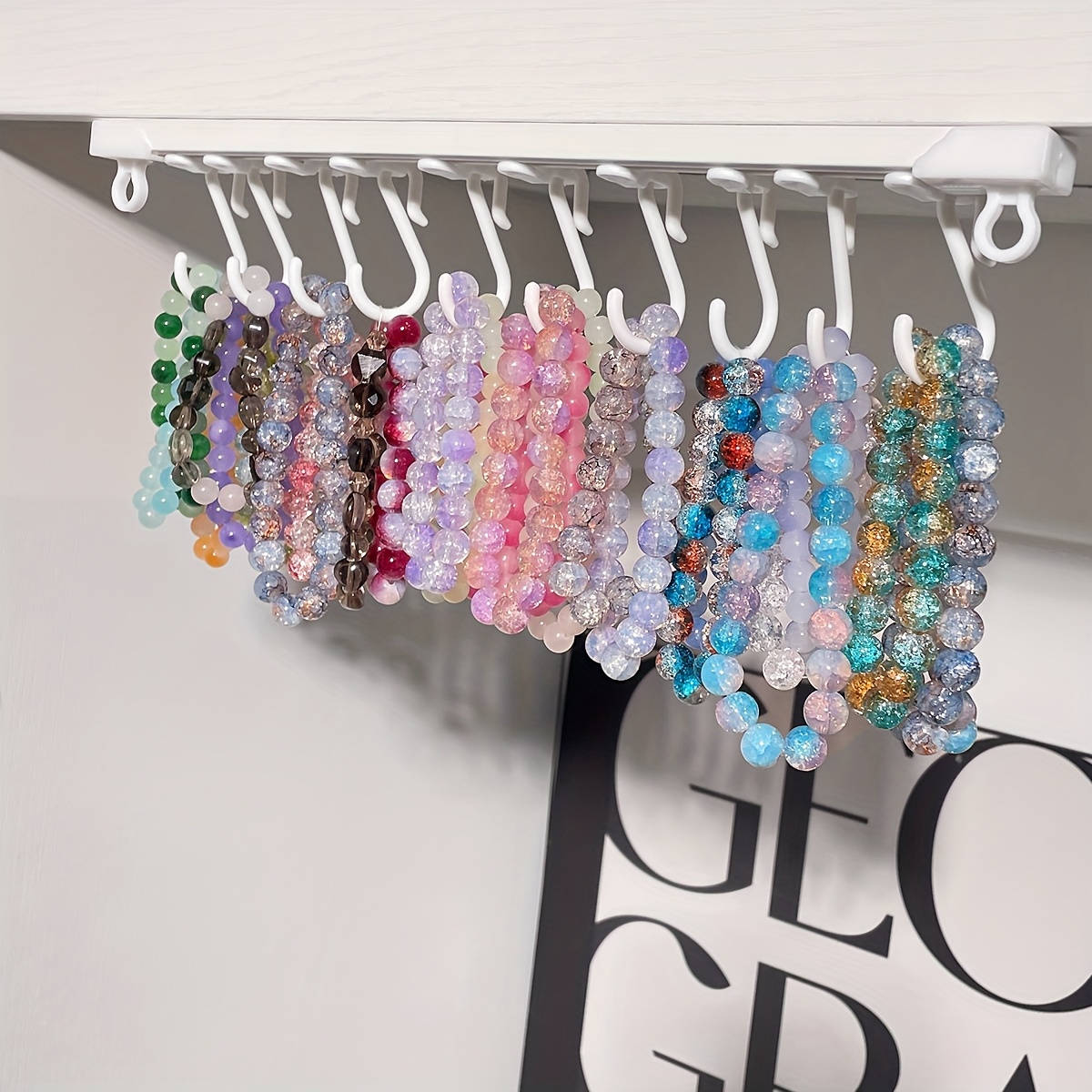 

1pc Plastic Hanging Jewelry Organizer, No-drill Display Rack For Bracelets, Necklaces, Beads, Hair Accessories, Key Holder, Dorm, Bedroom, Bathroom, And Store Storage Display