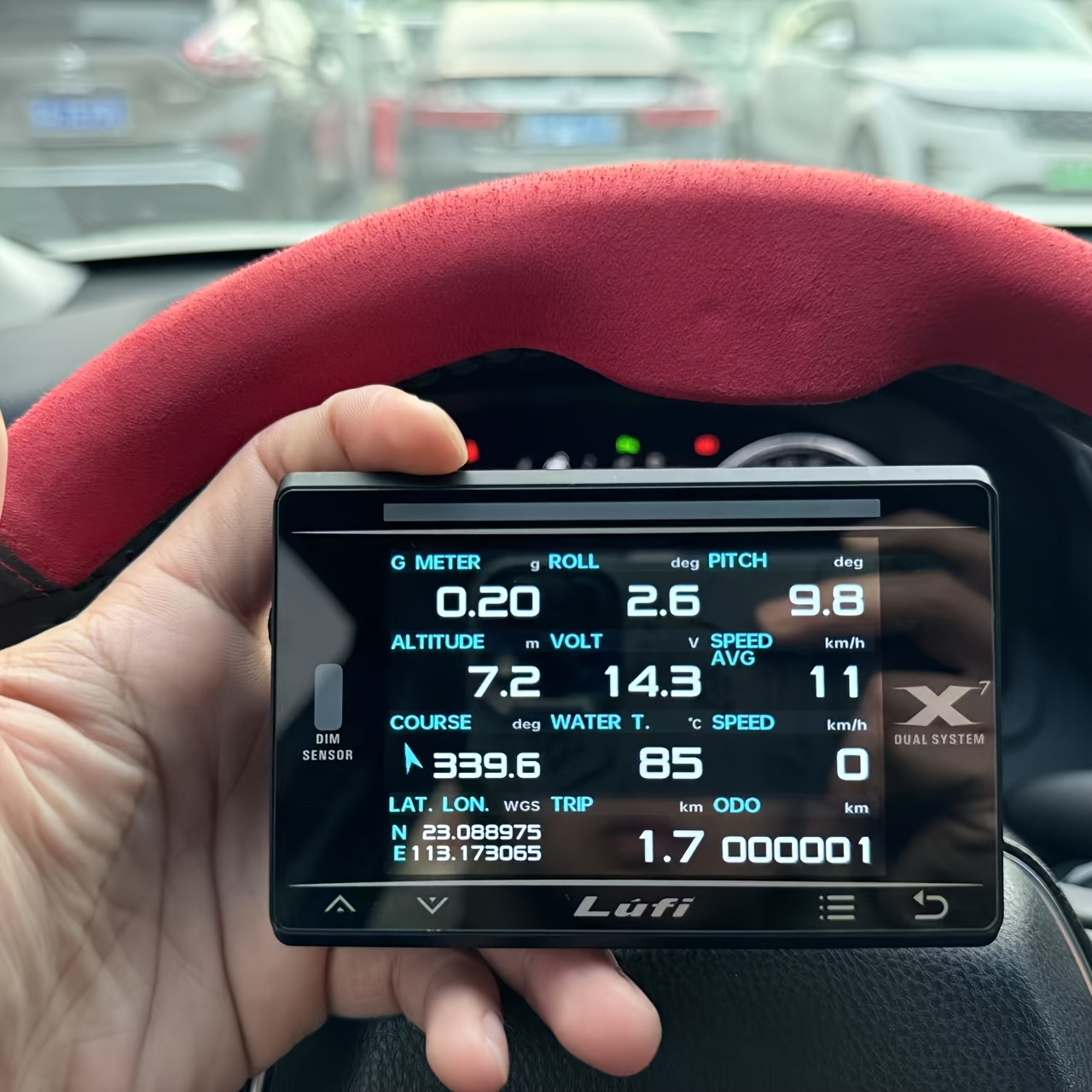 新型 第四世代 lufi x7 ヘッドアップディスプレイ obd計器 水温 排気