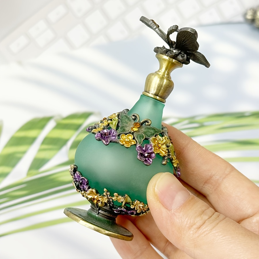 Design Retro Perfume Bottles Watercolor Vintage Perfume Bottles