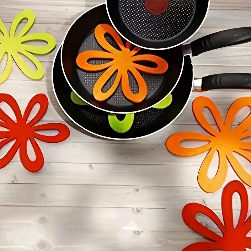 

Set Of 6 Round Polyester Trivets - For Hot , , And Pans Safe Table