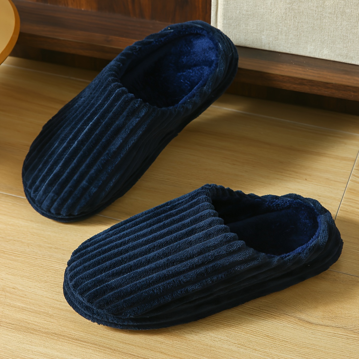 

Men's Solid Colour Warm Cozy Slides, Comfortable Fuzzy Soft Slippers, Plush Comfy Non-slip Home Shoes For Indoor Outdoor Bedroom