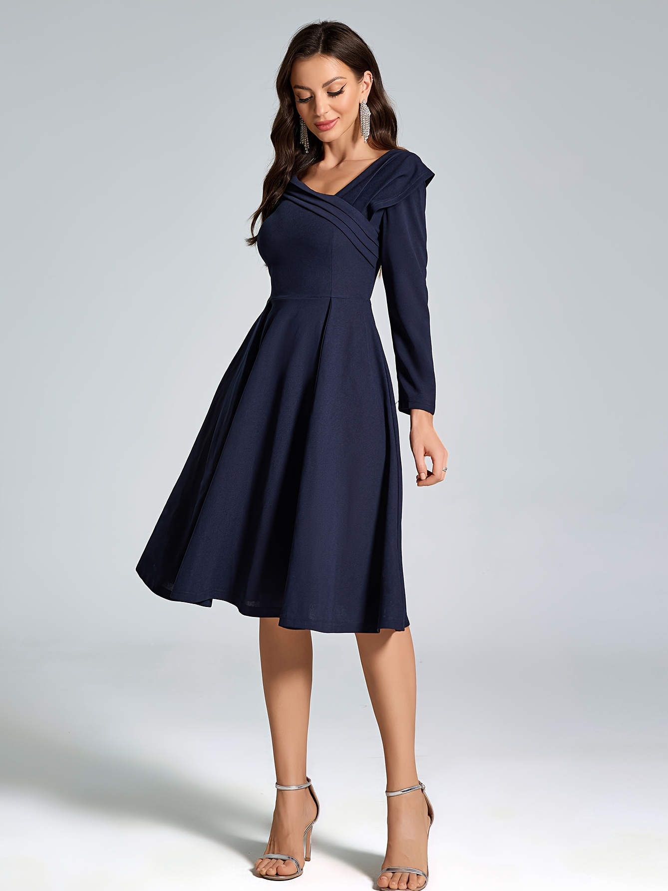Elegant Directional Fashion Neckline Discount Full Swing Evening Party Dress