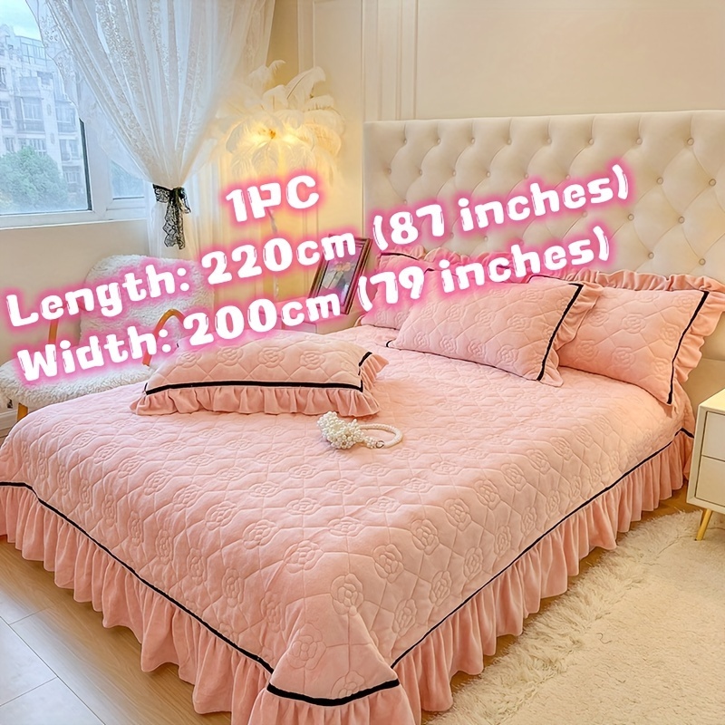 Thick quilted bedspread sale