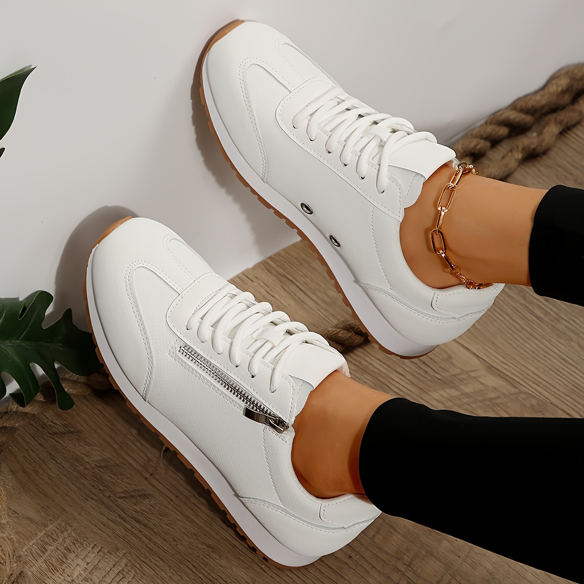 

Baskets Tendance pour Femmes avec Fermeture Éclair Latérale - Confortables, Légères et Respirantes, Chaussures Décontractées en Cuir PU Blanc