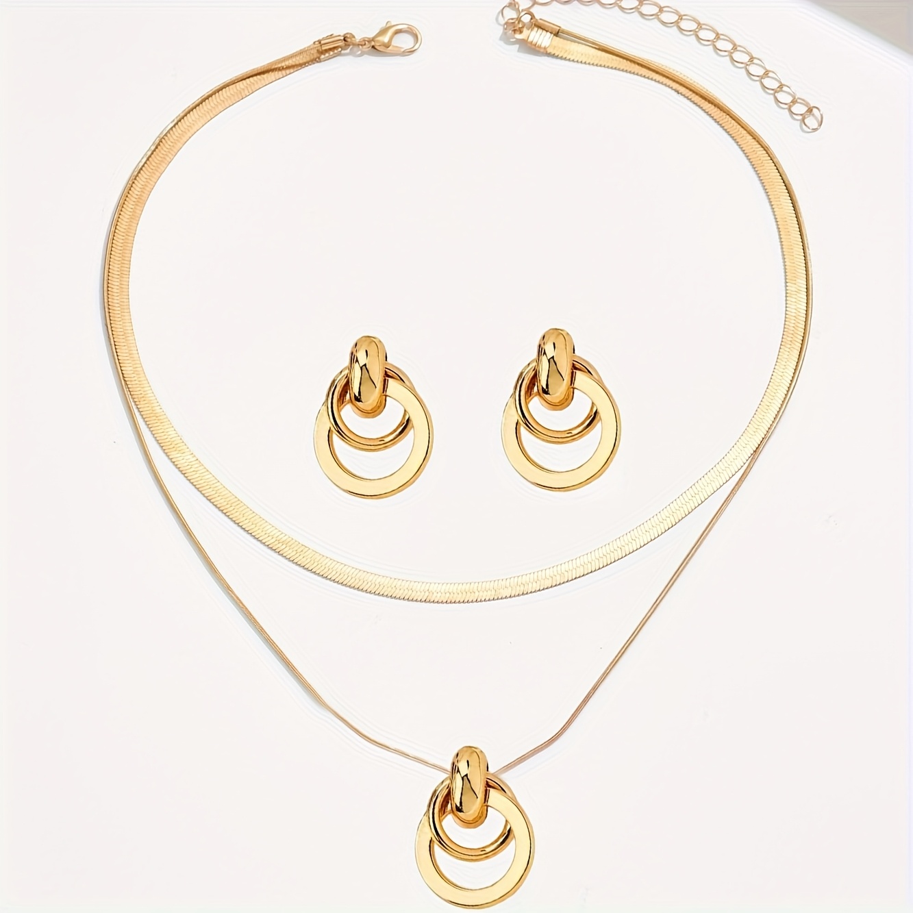 E-shop 2-teiliges Set Herbst-Winter Elegante Ohrringe Halskette Damenschmuck-Set, Modischer Minimalistischer Metallstil Geometrisches -Anhänger mit