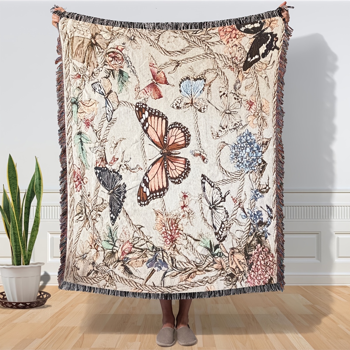 TEMU A Warm Vintage Floral And Patterned Jacquard Throw Blanket, Suitable For Use As A Bed Throw, Sofa Throw, Nap Throw, Air-conditioning Throw, Car