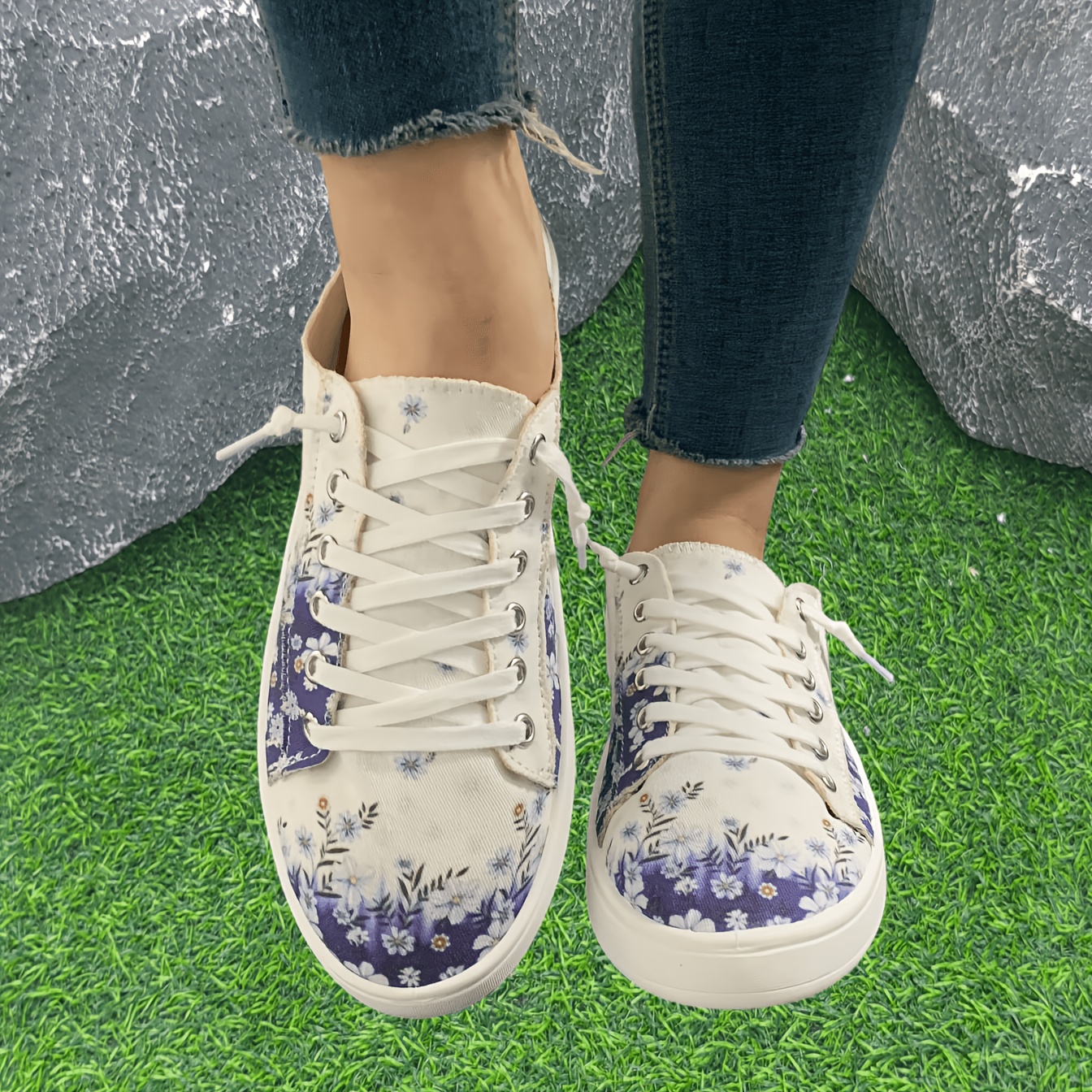 TEMU [sneakers] Women's New Casual Shoes Gradient Floral Lace Pattern Romantic Fashion Versatile Spring Outing Date Casual Shoes