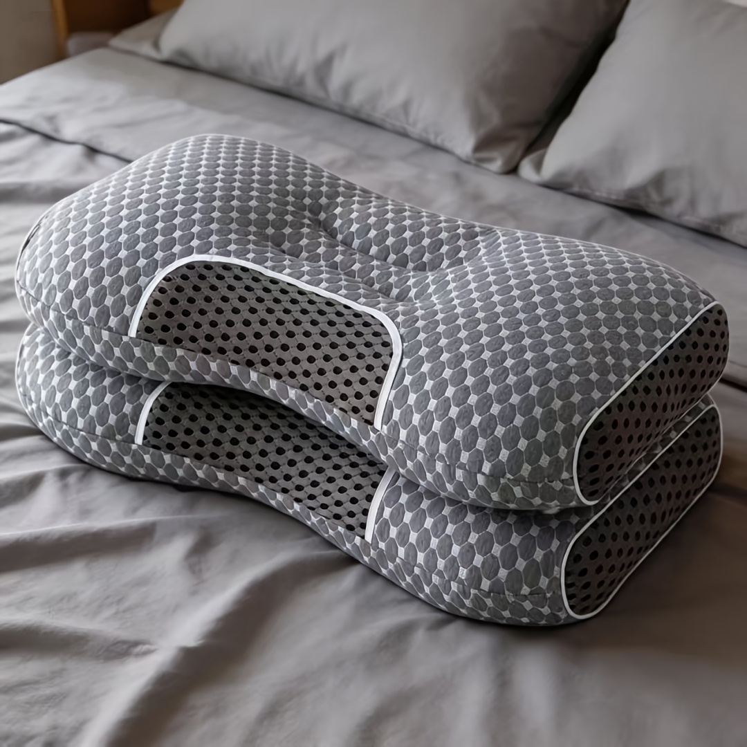Single Or Double Luxury Hotel Pillows, Made of Fiber, Suitable for Beds. These Pillow Cores Are Crafted to Comply with European And American Standards, Featuring High-Quality Materials That Ensure Excellent Rebound And Fluffiness. Ideal for Hotels