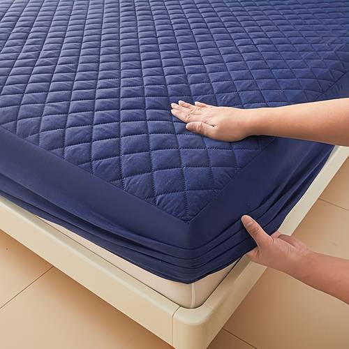 1 waterproof quilted mattress protective cover soft and comfortable ultrasonic carved polyester machine washed anti slip suitable for bedroom hotel bedding protection