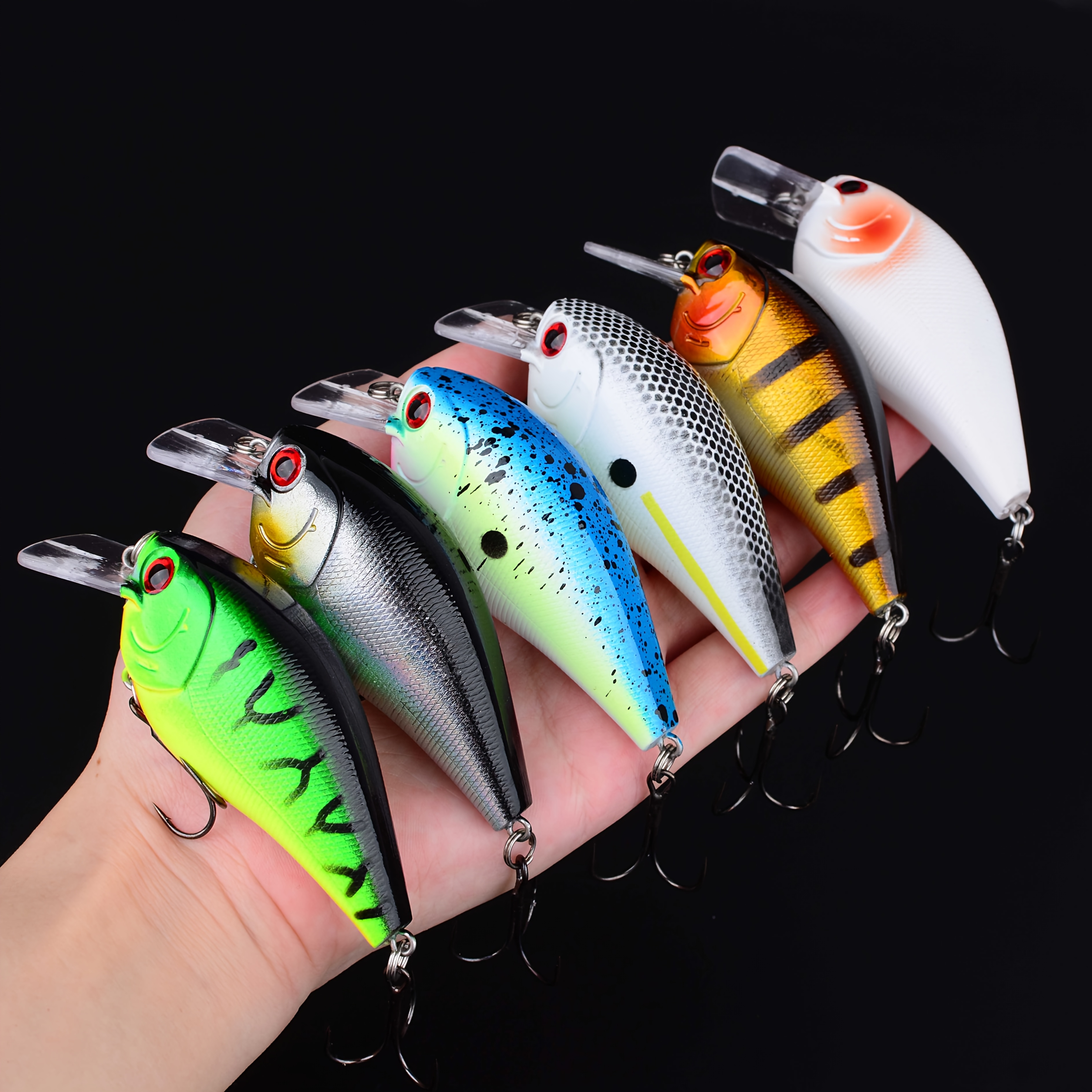 E-shop Set mit 6 schwimmenden Crankbait-Ködern, künstliche Hartköder, Jerkbaits, Angelzubehör für Barsch und Forelle