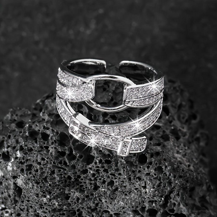 Delicate Circle Belt Buckle Open Ring