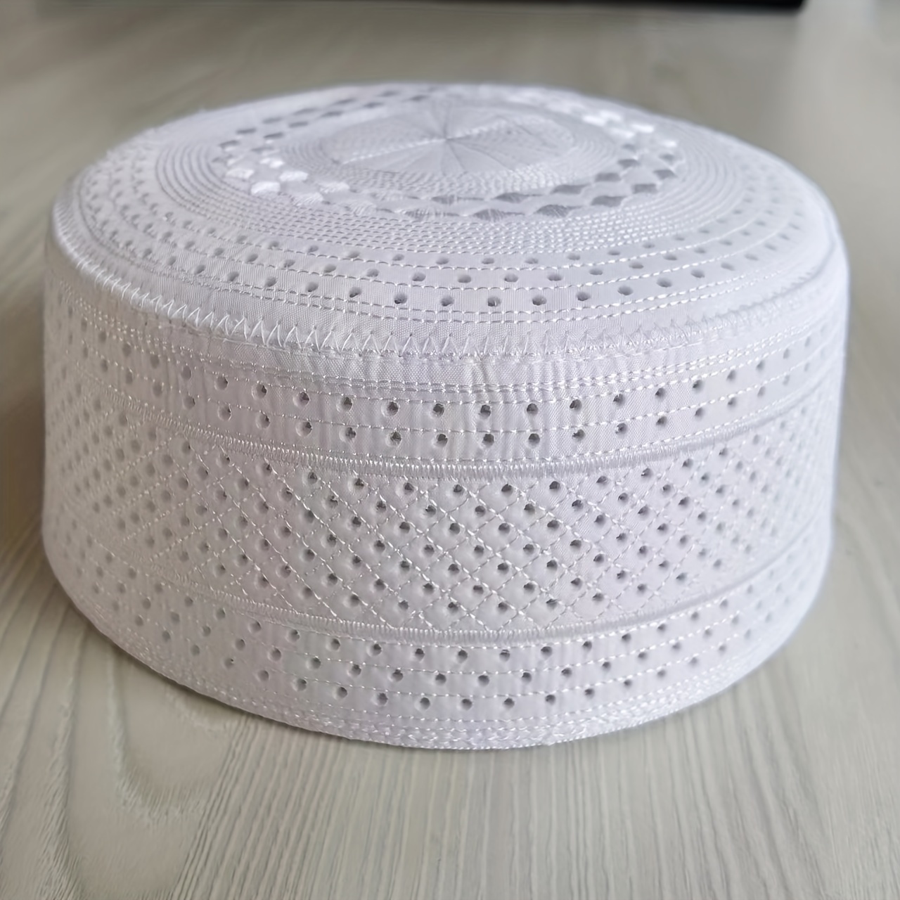 

Men's Lightweight Breathable Cap - Hat - White Mesh Cap For Ramadan Gift