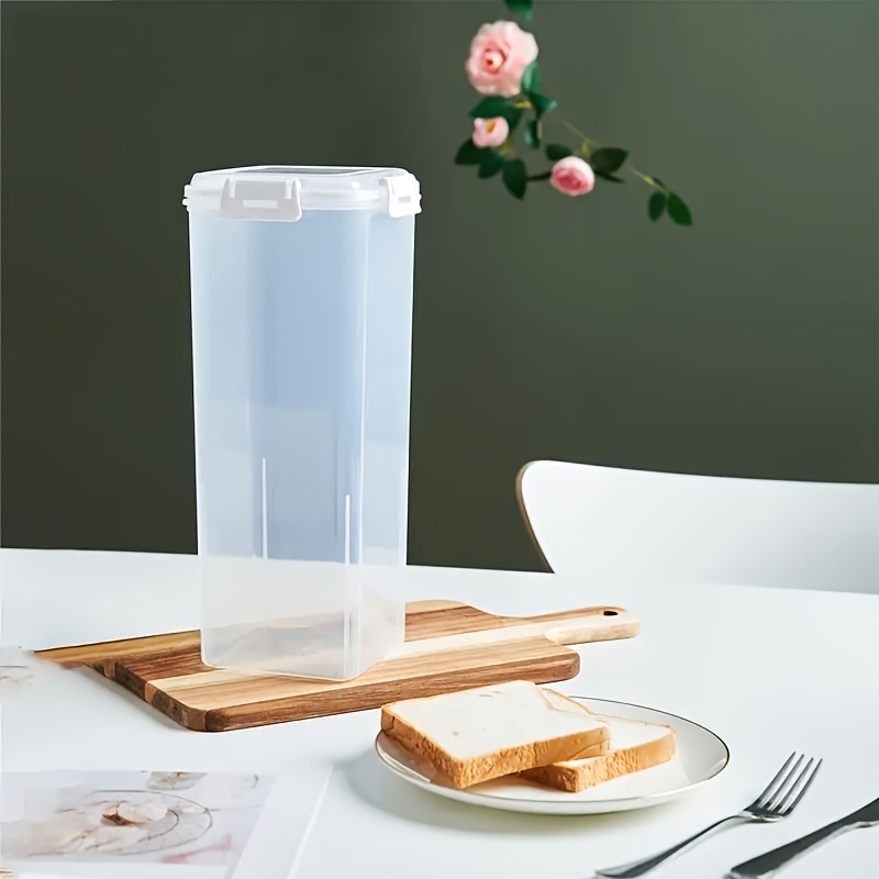 Transparent Plastic Bread Keeper with Slicing Guide, Airtight Bread Storage Box, Freshness Maintaining Food Container with Sealable Lid for Loaves, Toast, Sandwiches