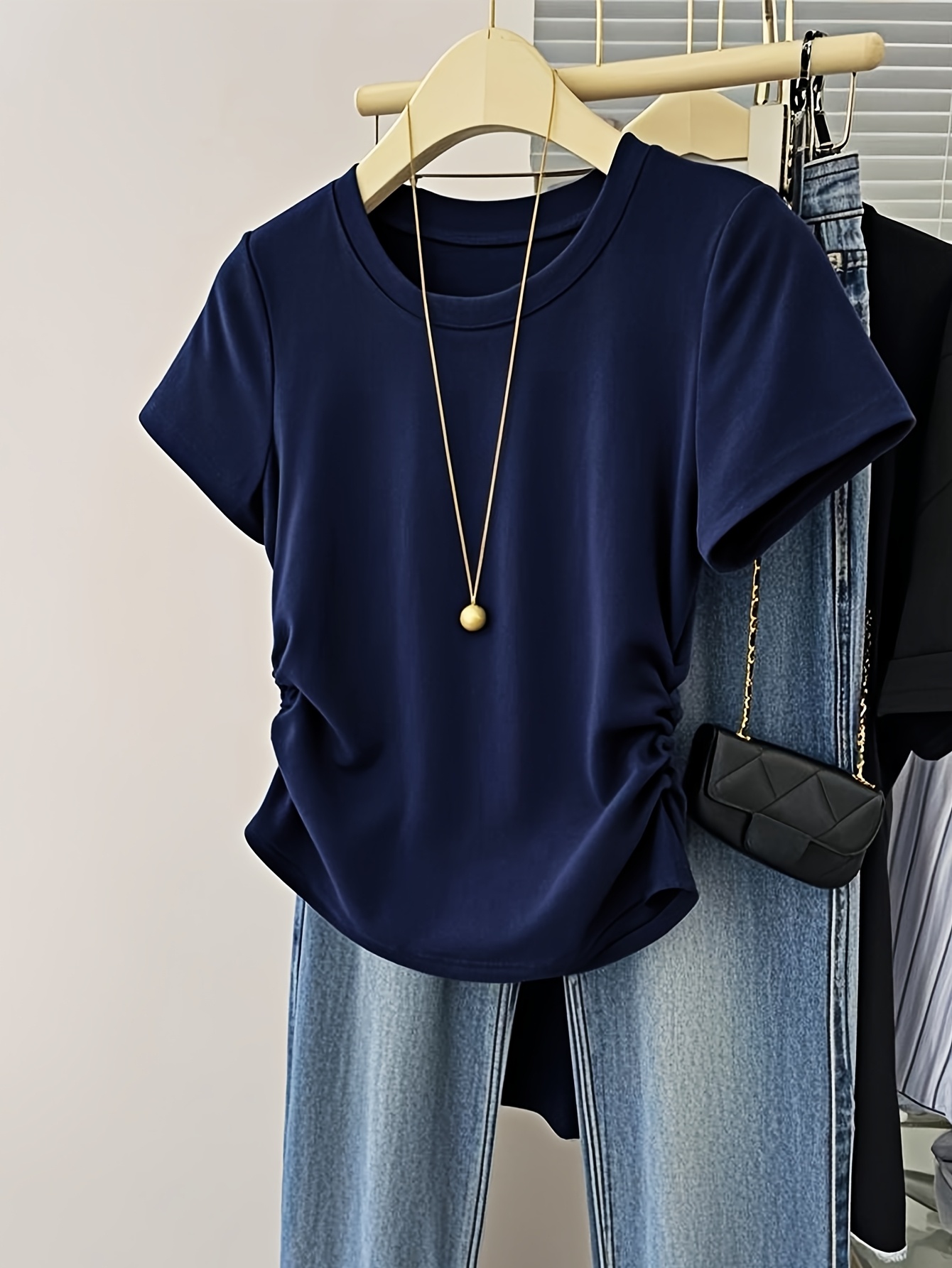Women'S Casual Crew Neck Short Sleeve T-Shirt - Dark Green, Ribbed Hem, Lightweight & Stretchy, Perfect for Summer, Casual Attire|Ribbed Hem Tee|Lightweight Tshirt