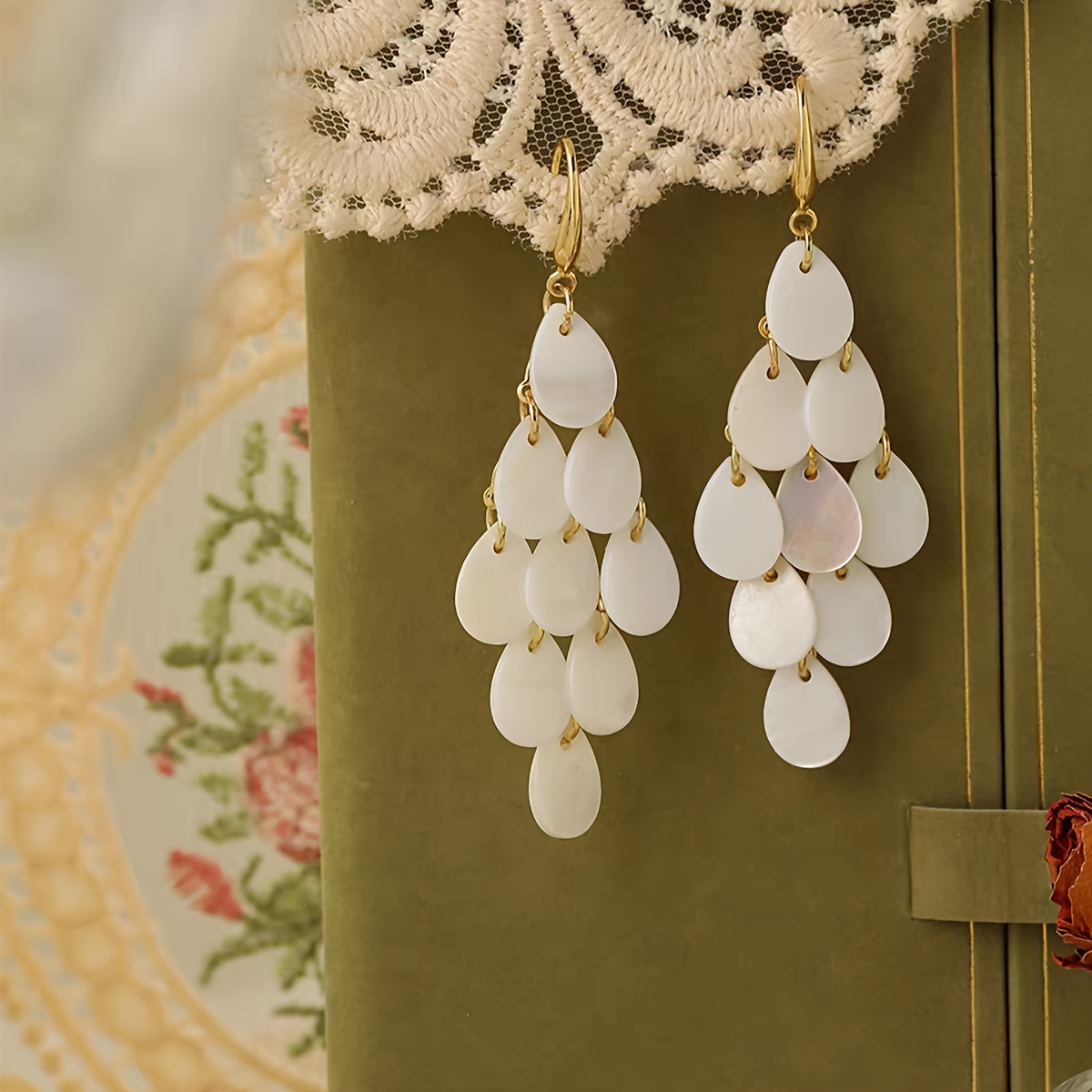 

Elegant Water Drop Shell Dangle Earrings - Copper Base, Perfect For Casual Attire & Summer Fashion