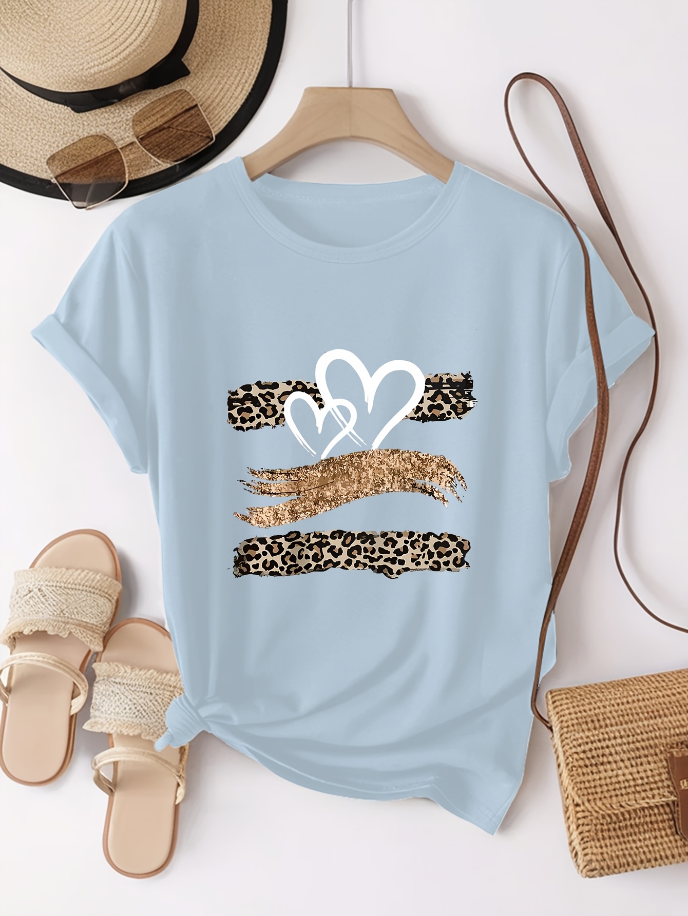 Leopard Print Heart Glitter-themed Pattern Print, Fashionable Breathable T-shirt, for Family Travel,, Casual S, Daily Commutes, Matching Outfits for Sisters, Versatile T-shirt 30057
