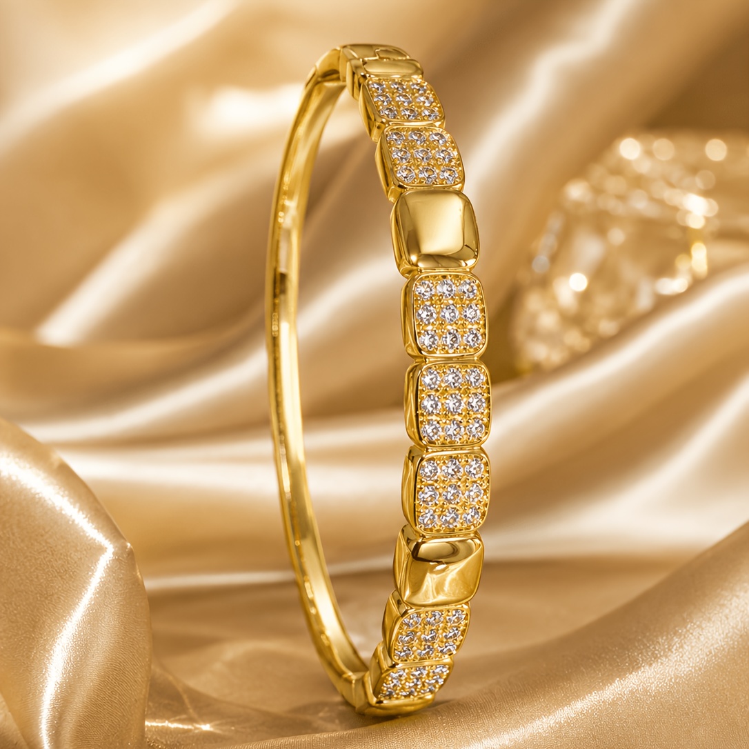 Women's Minimalist Plated Bracelet with Elegant Buckle Clasp