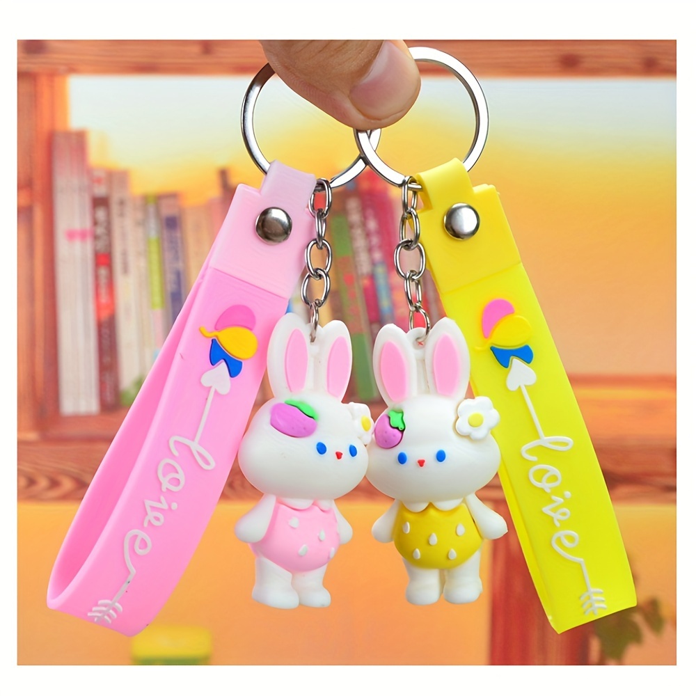 

Cute Strawberry Bunny Keychain - Pvc Cartoon Rabbit Charm For Couples & Students, Fashionable Accessory Gift