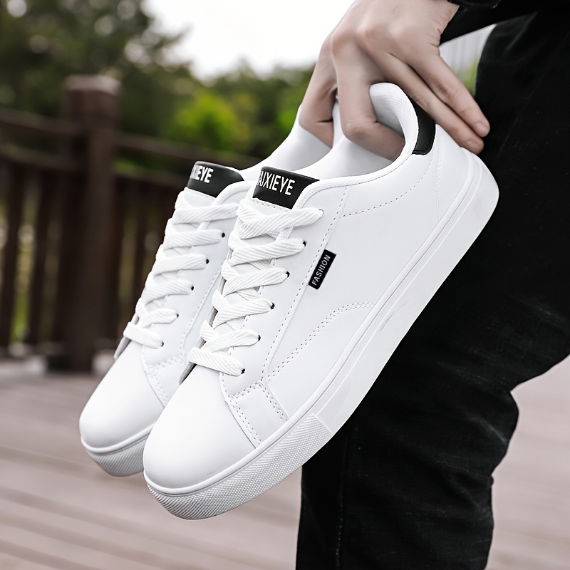 

Men's Solid Skateboard Shoes Non Slip Lace Up Low Top Outdoor Street Walking Campus Wandering Casual Activities, All Seasons