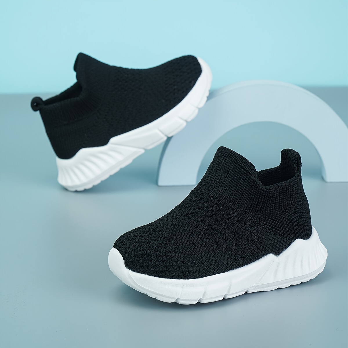 Once EVA super soft, super light, super fashionable leisure sports shoes
