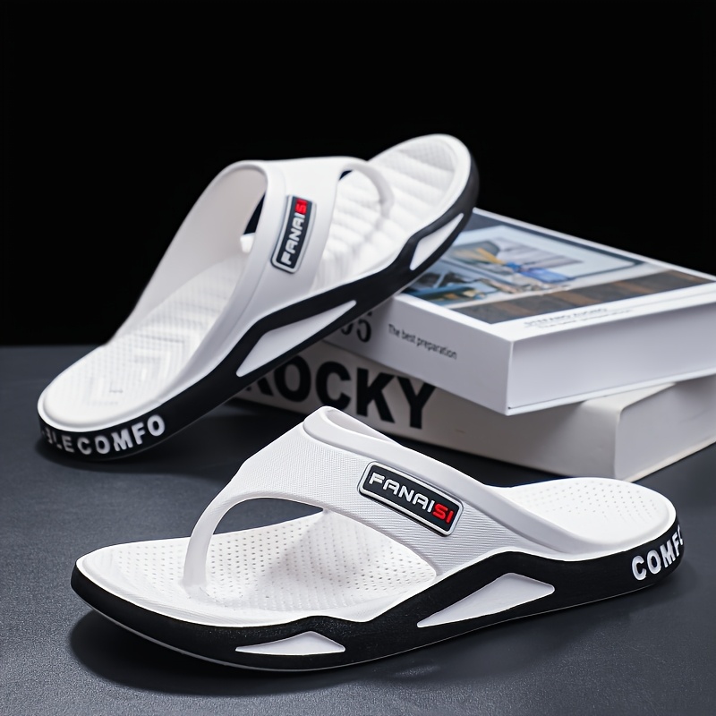 Image of New Summer Style Men's Fashionable Versatile -cross Slippers For Indoor, Bathroom, Outdoor, Beach Wear - Comfortable, Lightweight, Soft-soled, Non-slip, Wear-resistant, Odor-resistant