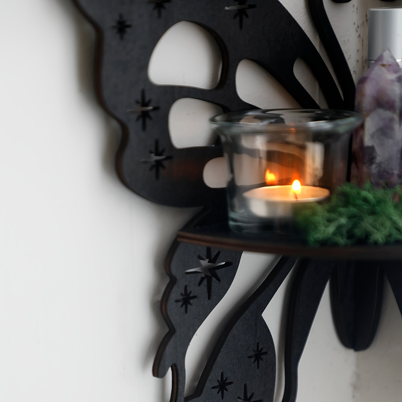 Rustic Style Wooden Butterfly & Lotus Wall Decoration Shelf