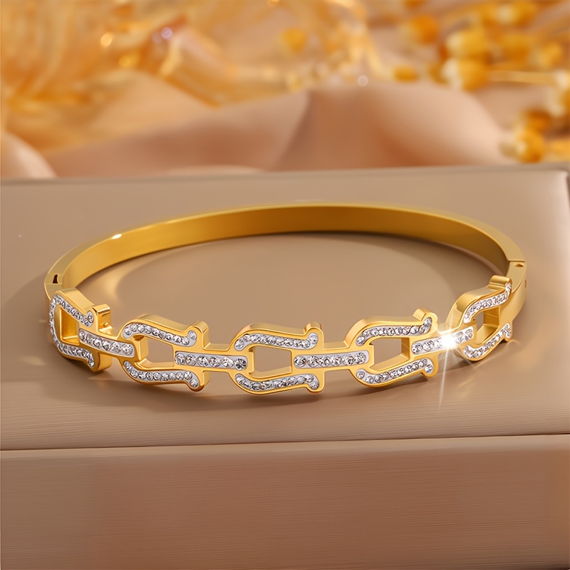 2pc Women's Open Rectangular Links & Silvery Heart Band Bracelet Set