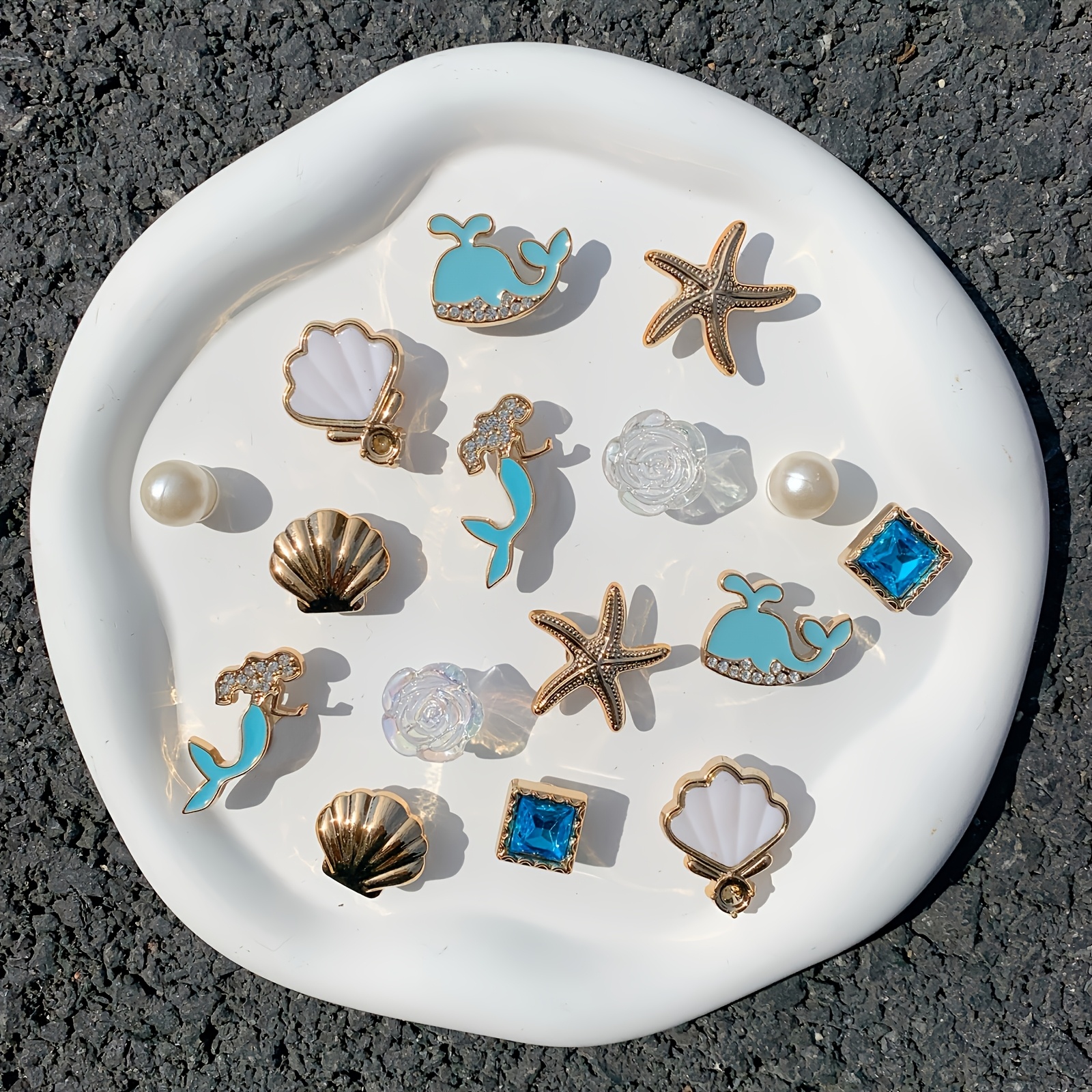 TEMU Ensemble de 16 ornements pour chaussures, comprenant des coquillages, des étoiles de mer, des poissons et des ornements de coquillages -