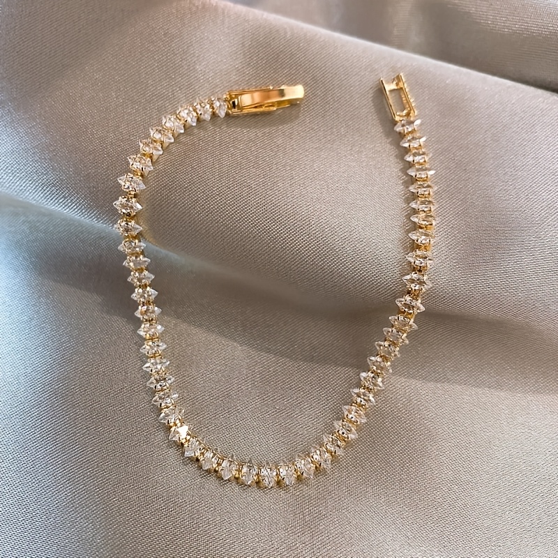 TEMU A Women's Fashionable , Featuring A Luxurious, Elegant, And With 2.5*5mm Synthetic Cubic Synthetic Zirconia Stones. Suitable For Daily Wear,