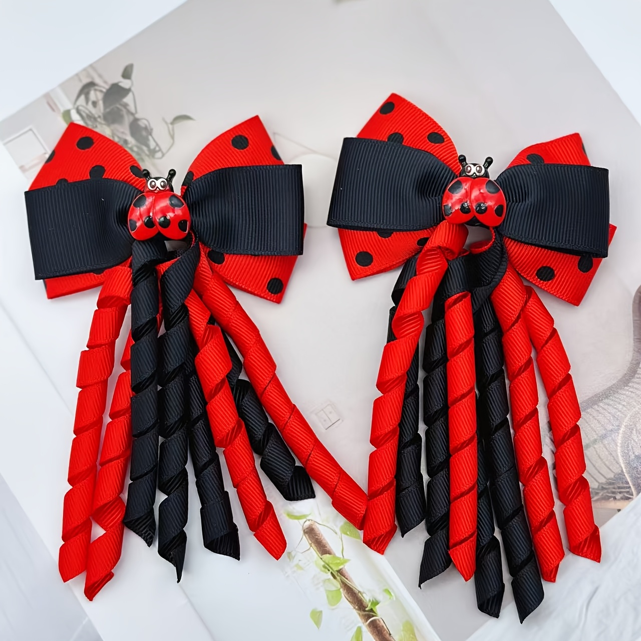 Image of 2pcs Set Of Cute Ladybug Bow Hair Clips, Curly Tassel Hair Clips, Cute , Suitable For Daily Wear And Holiday Gifts