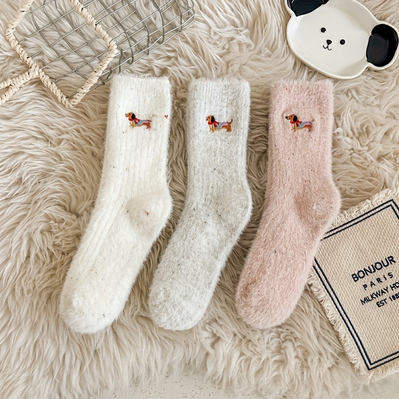 3 Pairs Of Plush Dot Yarn Embroidered Dachshund Women's Mid-tube Socks [autumn And Winter] Fleece-lined Thickened Warm Socks [winter] Home Floor Socks