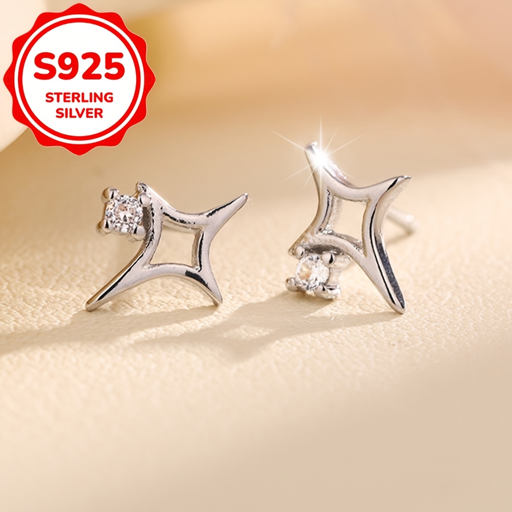 Women's 2pc Star Ray Stud Earrings with Synthetic Zirconia