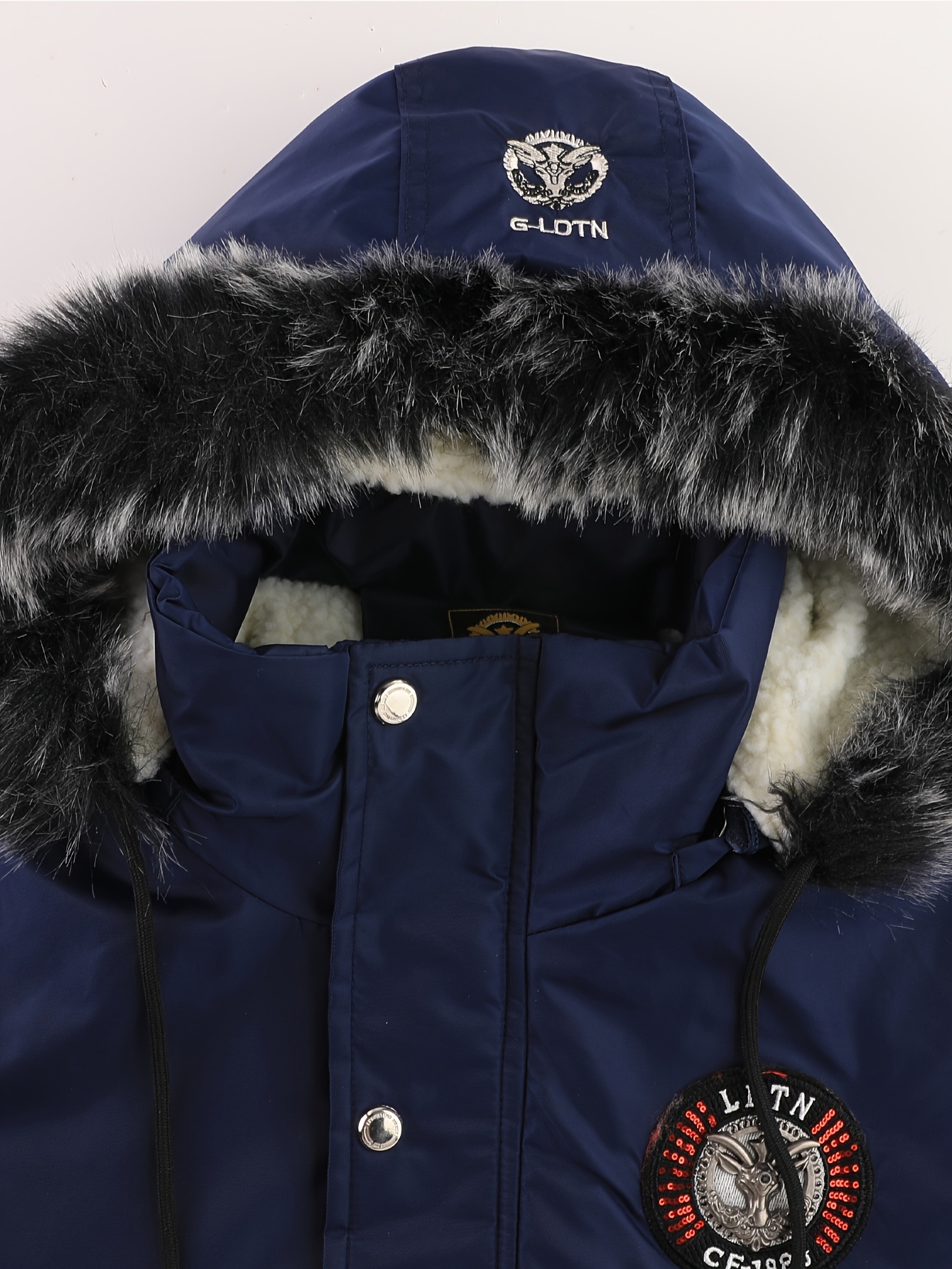 Heren winterjas met capuchon - een warme en dikke outdoorjas