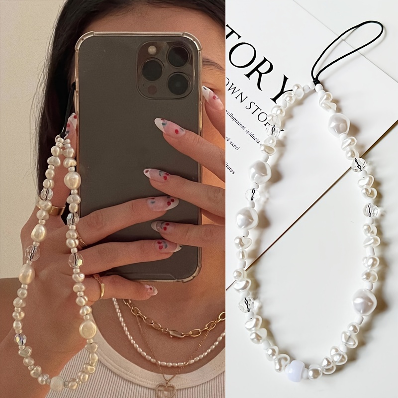 

Korea Luxury Pearl Love Heart Short Hand Wrist Lanyard Simplicity Short Phone Strap For Cell Phone Earphones Backpack Camera Chain