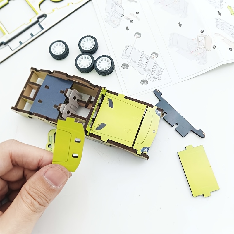 Wooden SuperCar Model Car Kits, DIY Collectibles