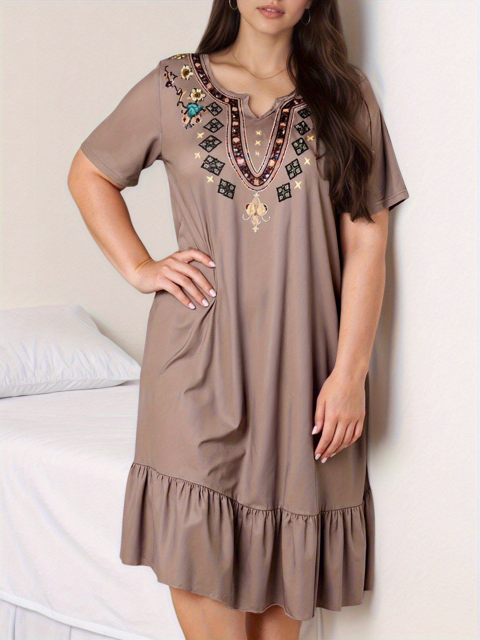 Women's Large Size Loose Retro Ruffle Skirt Home Nightgown, Retro, Ethnic Style, Simple Design