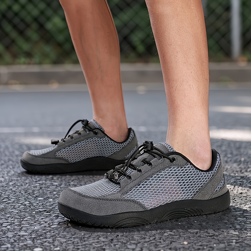 Men's Plus Size Wide-Toe Breathable Mesh Sneakers