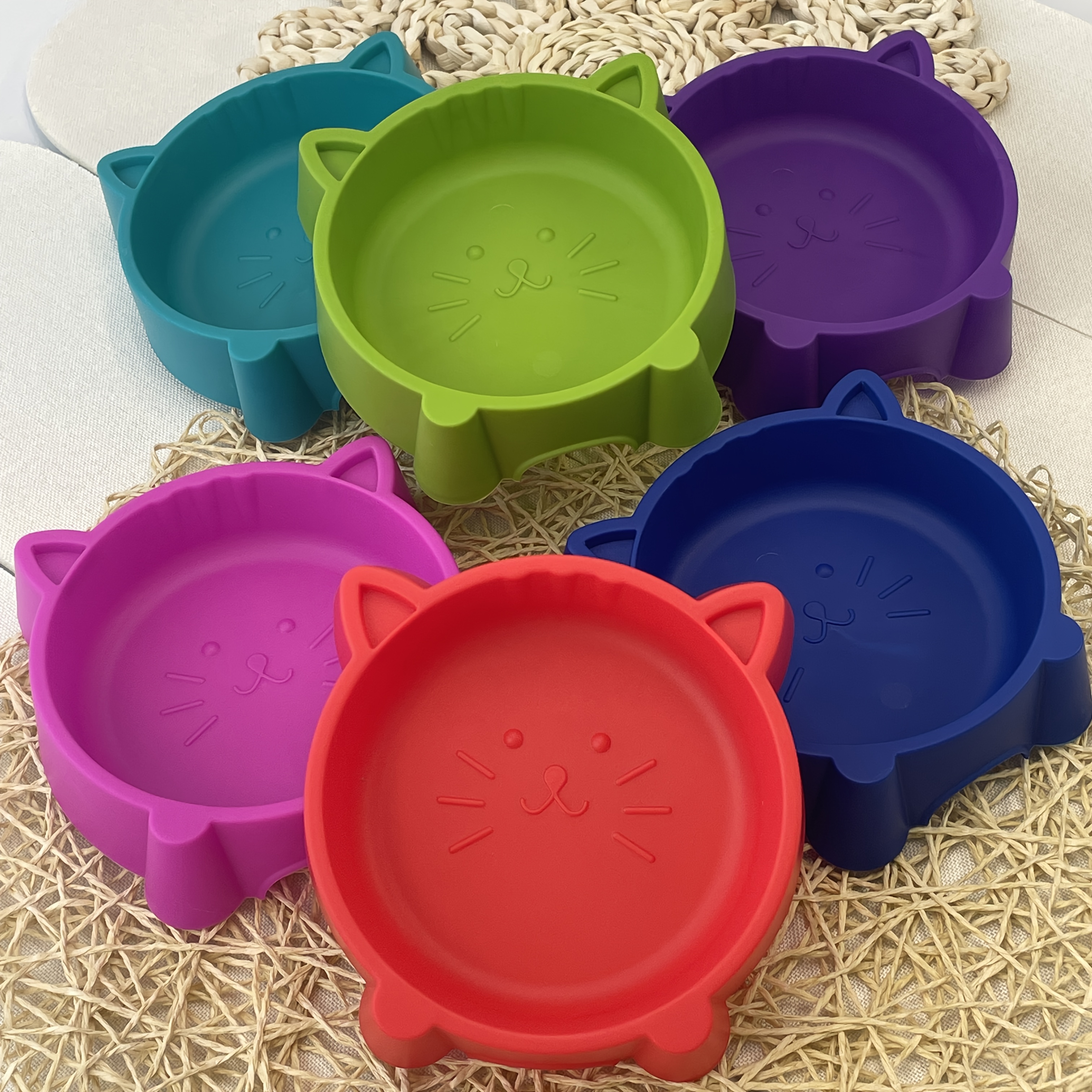 6pcs Colorful Cat Bowls - Durable Plastic, Easy-to-Clean Small Pet Food & Water Dishes with Playful Cat Face Design - Perfect for Indoor/Outdoor Cats & Puppy Birthday Parties, Assorted Color