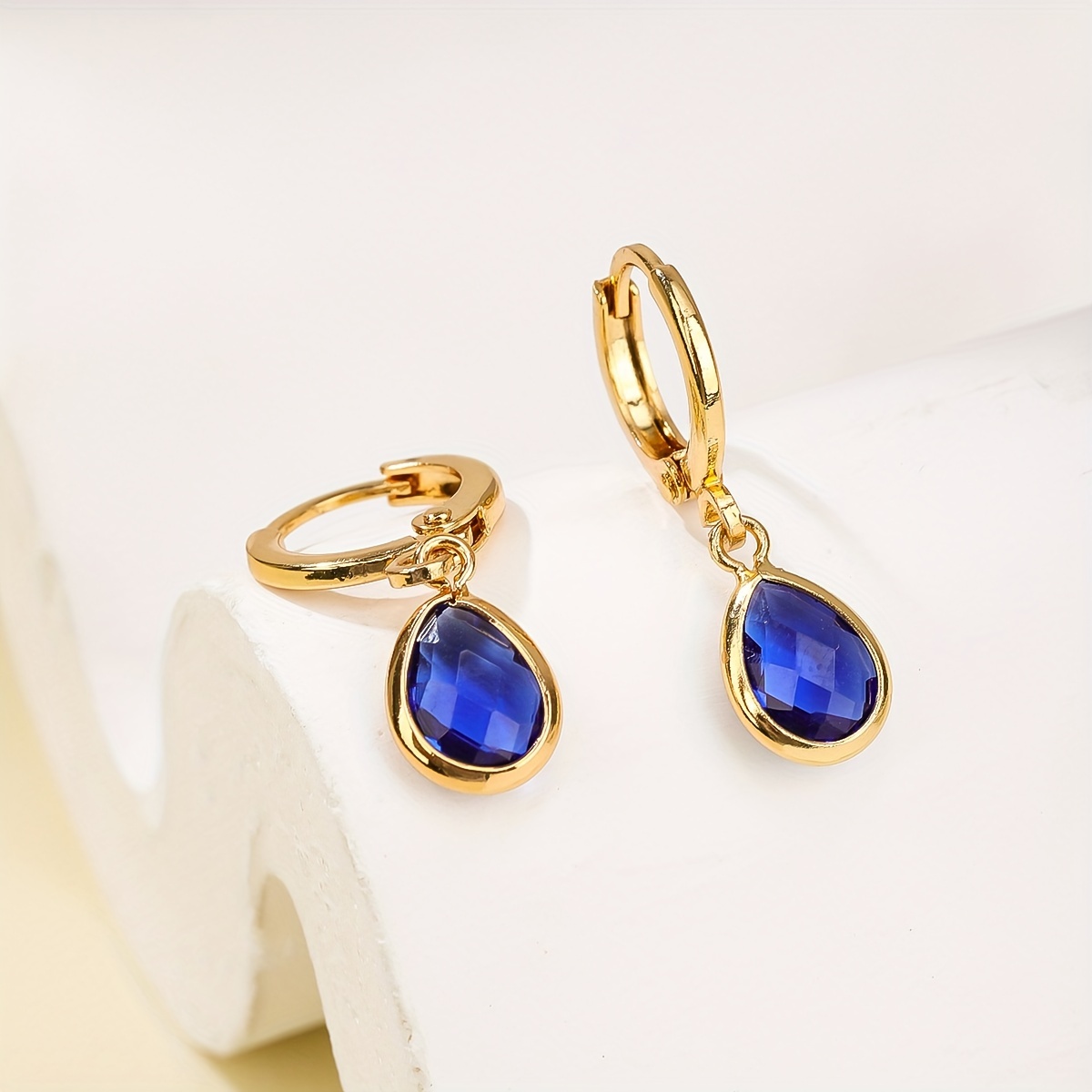 

1 Pair Of Drop Earrings 18k Gold Plated Inlaid Blue Zirconia In Waterdrop Shape Match Daily Outfits Party Accessories