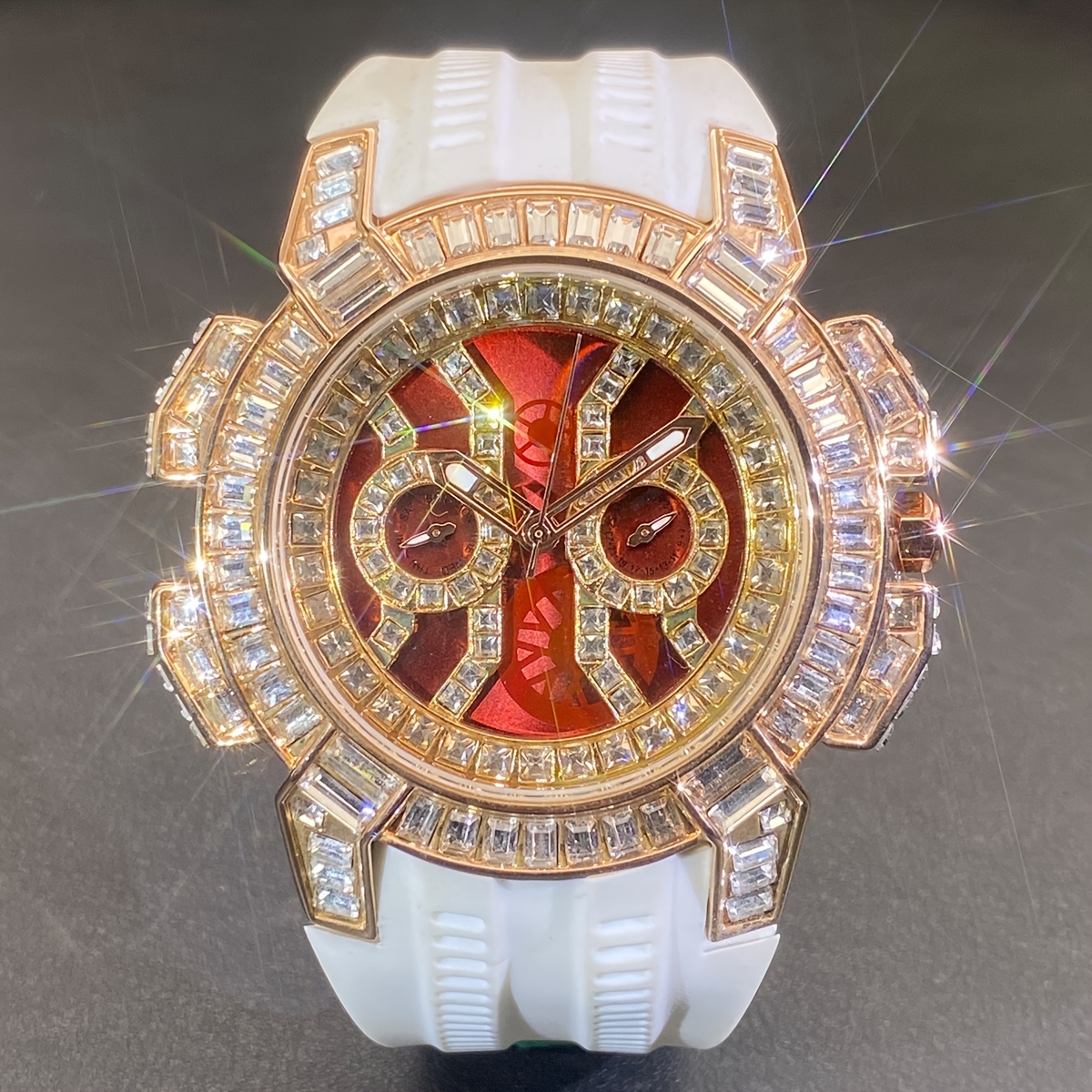 Luxury Hip-Hop Red Plate Quartz Watch, Unisex